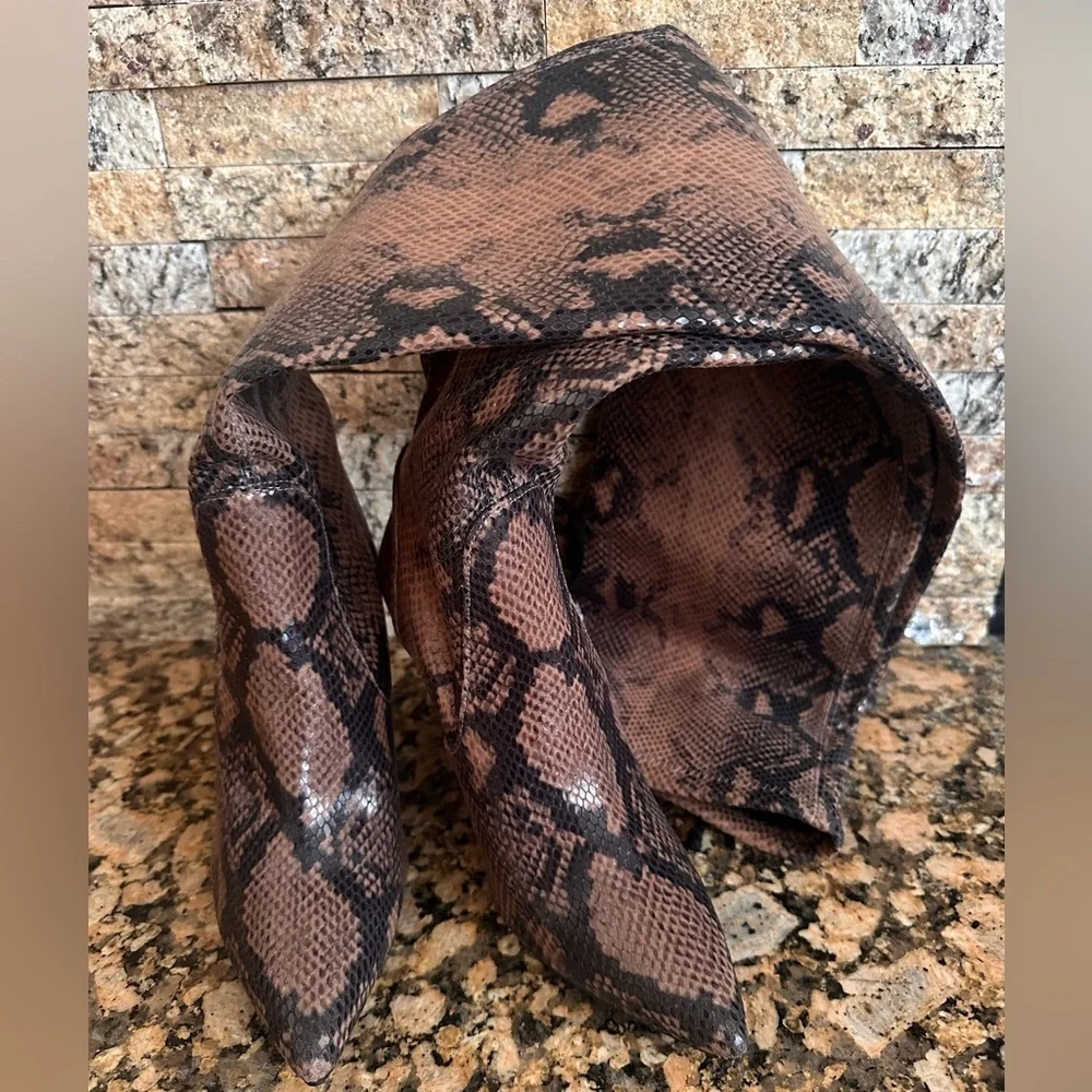 STUART WEITZMAN Carne Over-The-Knee Snakeskin- Embossed Leather Boots